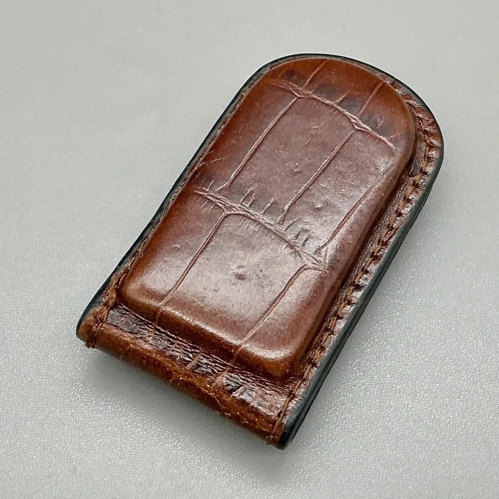 Guess Genuine Leather Money Clip Brown Croc Embossed Silver Tone Logo Wallet